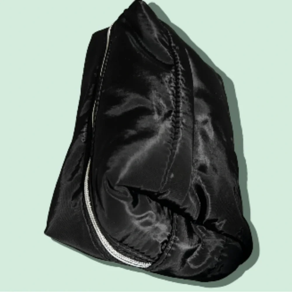 D&G beauty bag